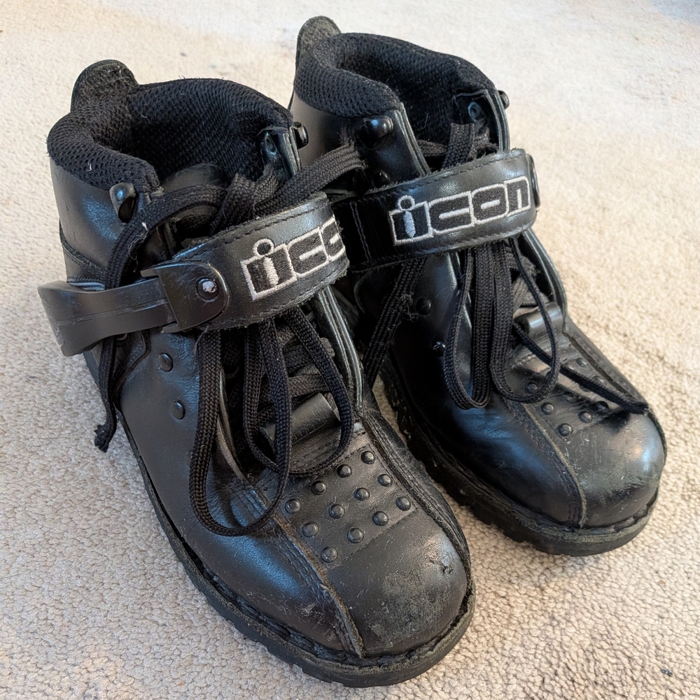 ICON Women's Black Motorcycle Boots (8)